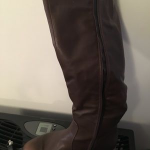 Brown boot